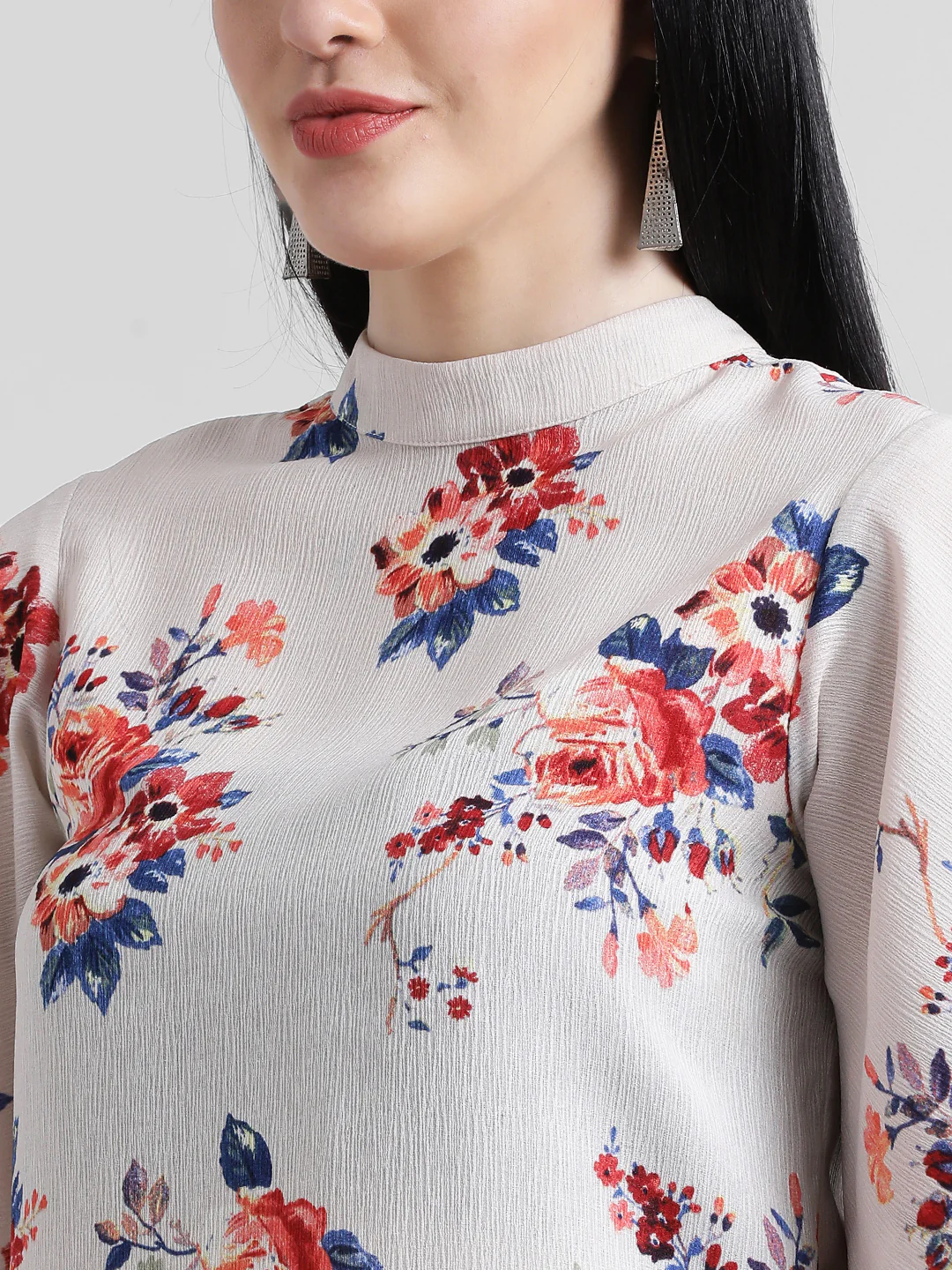 Beige Floral Printed Regular Top - Image 6