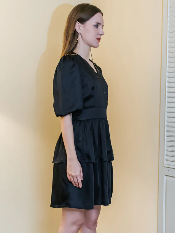 Black Solid Layered Short Dress - Image 3
