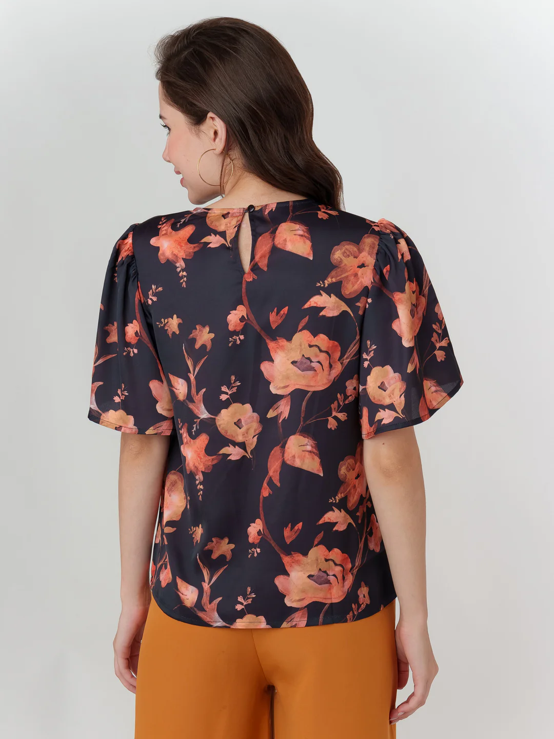 Black Printed Straight Top - Image 4