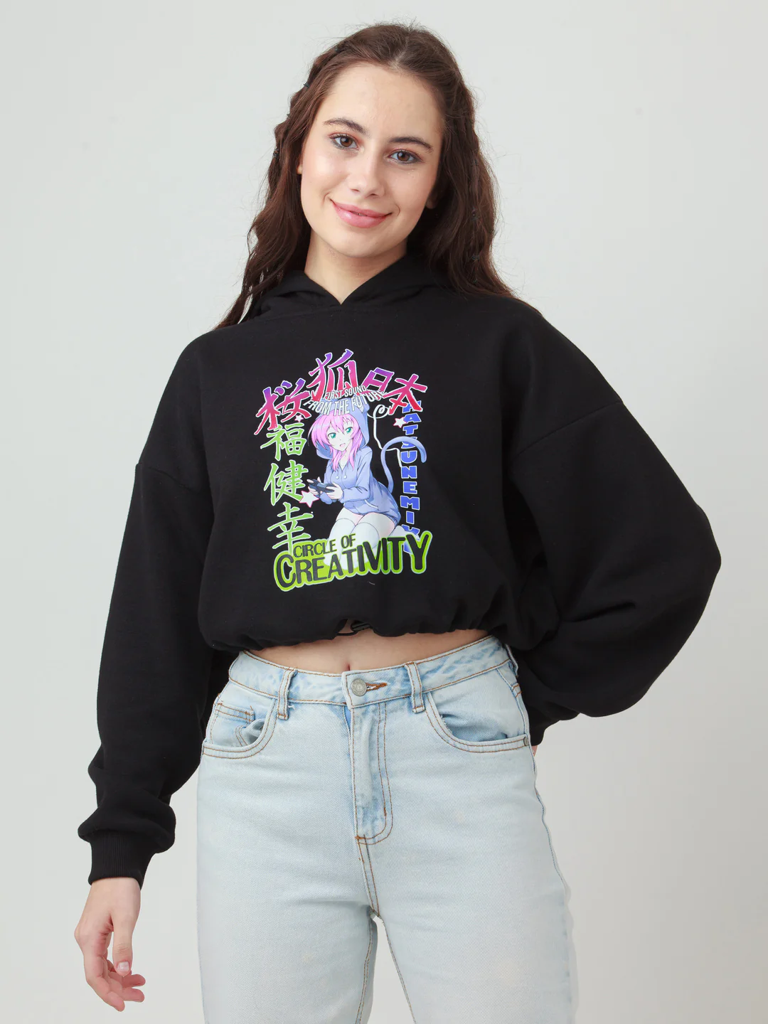 Black Solid Cropped Sweatshirt - Image 2