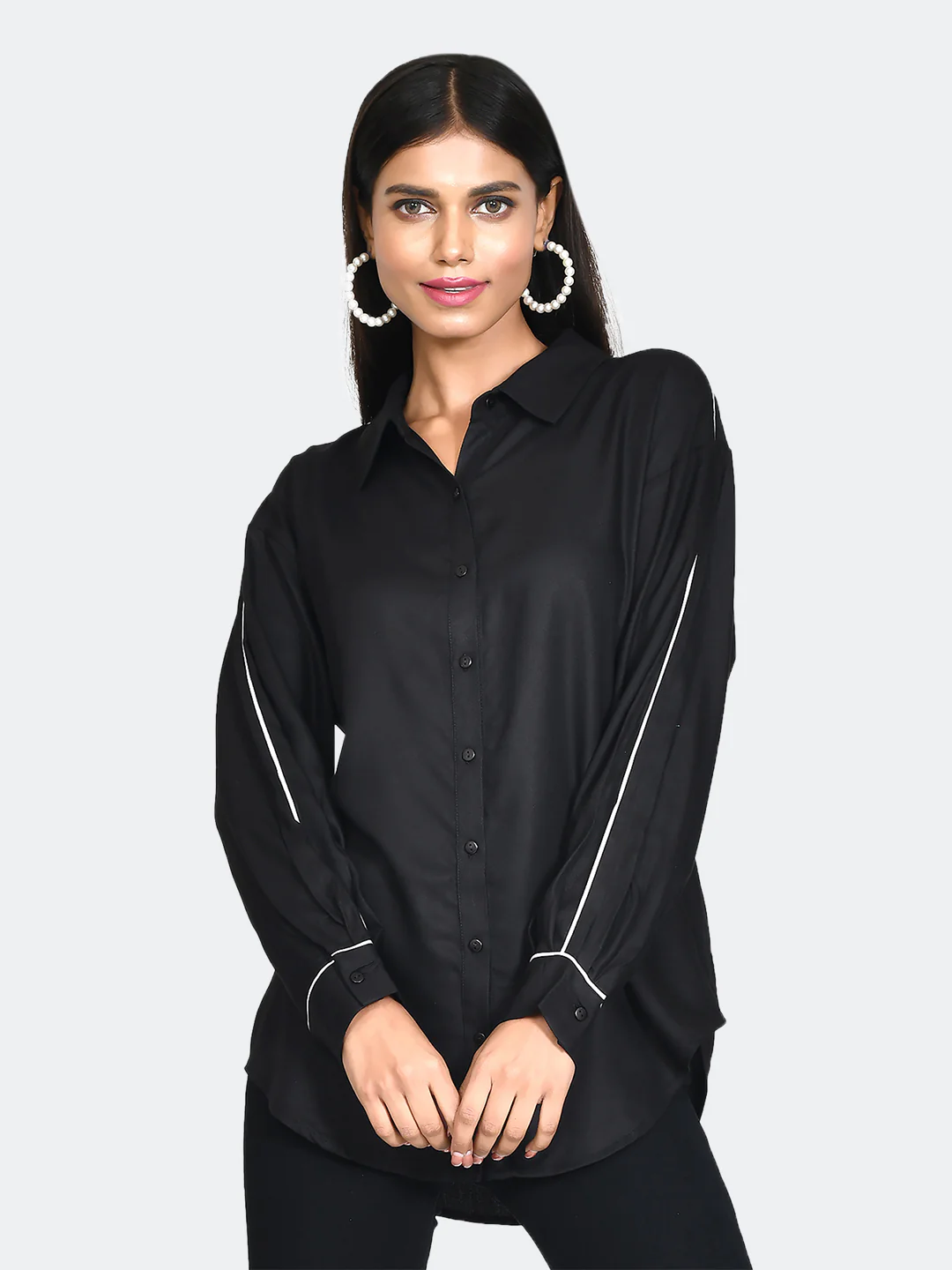 Black Solid Oversized Shirt - Image 2