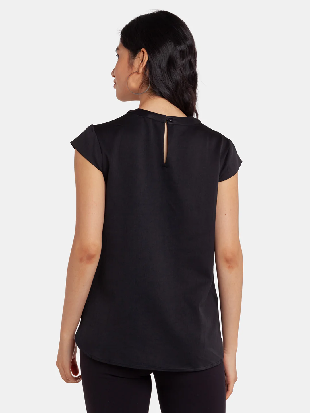 Black Solid Pleated Top - Image 4