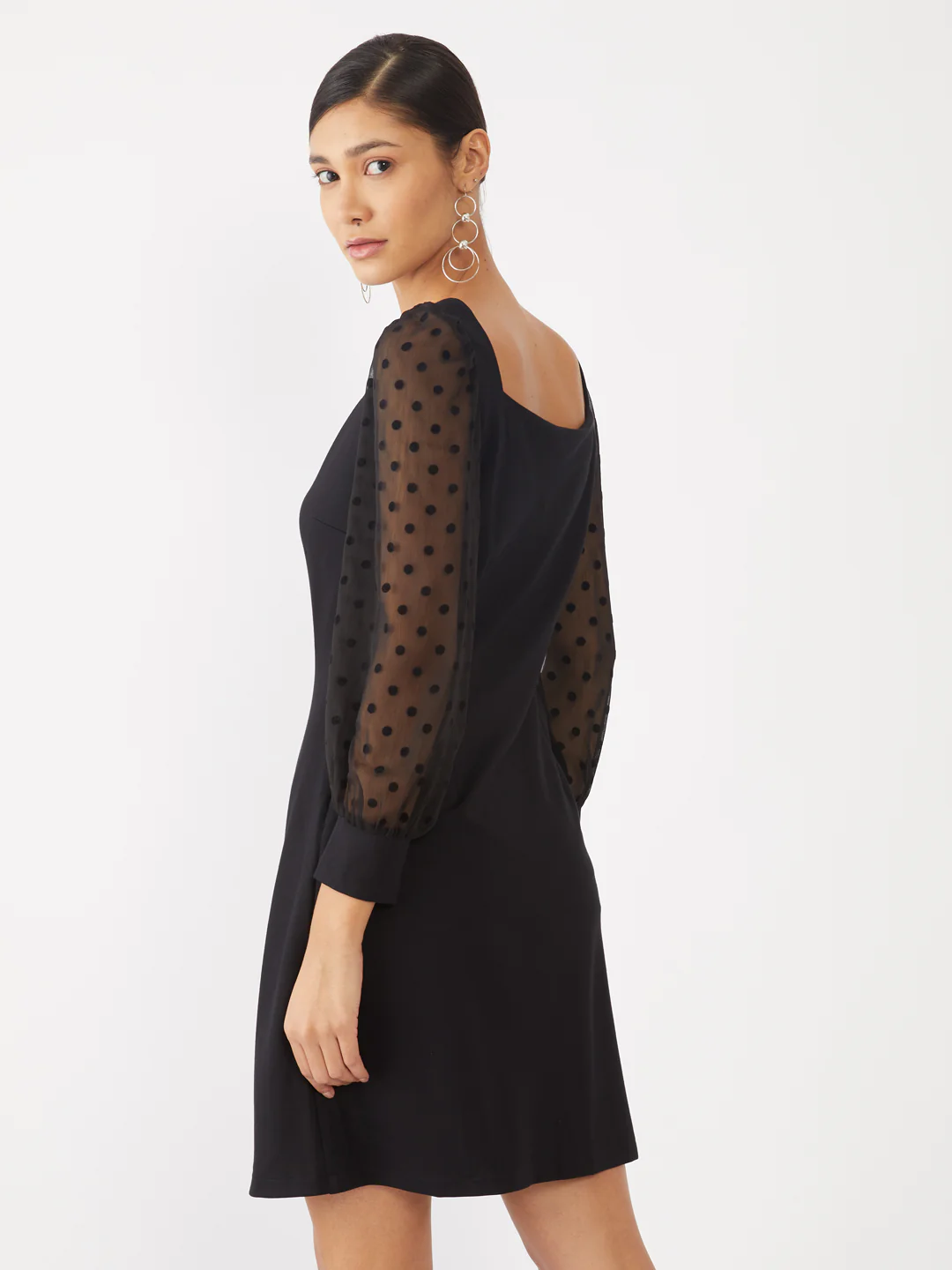 Black Solid Short Dress - Image 4