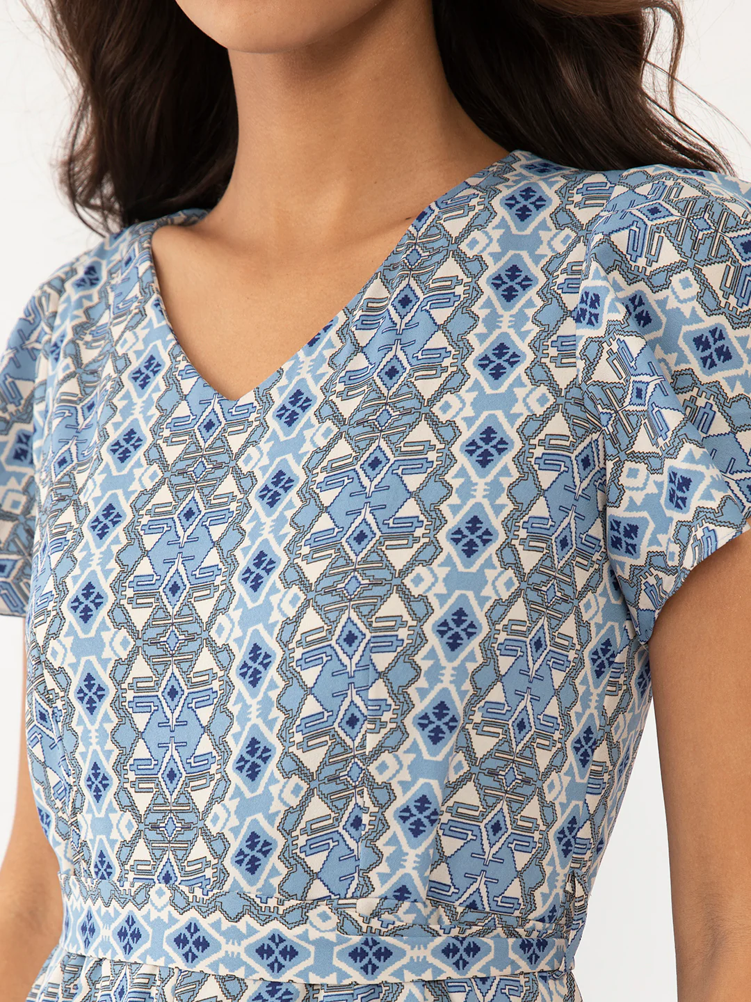 Blue Geometric Print Flared Sleeve Jumpsuit - Image 4