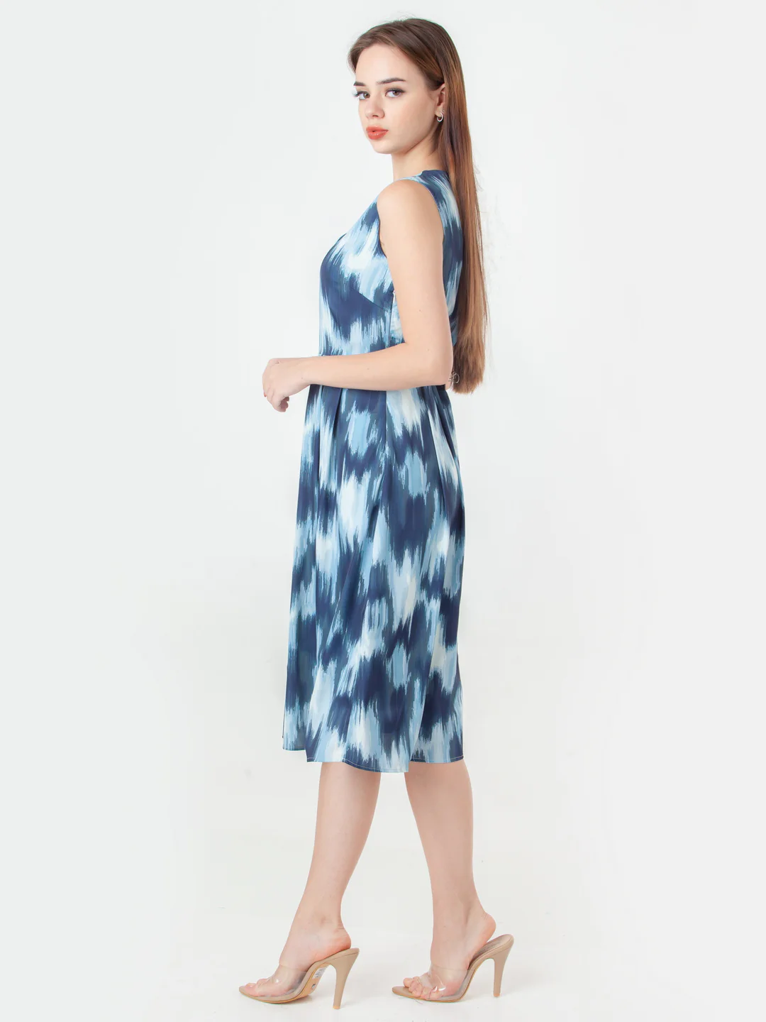 Blue Printed Flared Midi Dress - Image 3