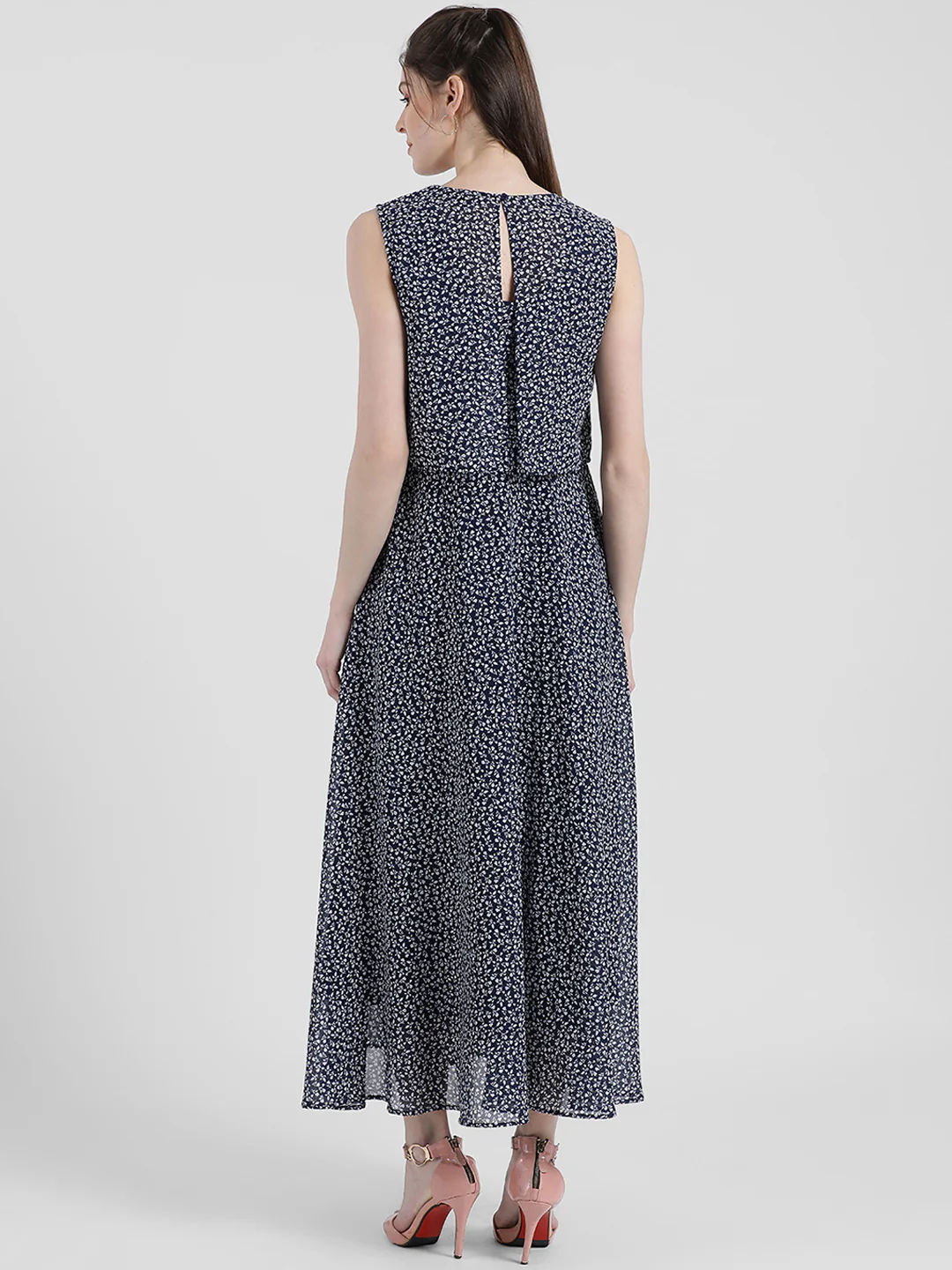 Blue Floral Print Layered Maxi Dress - Image 4