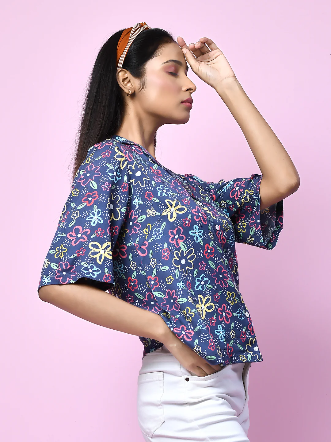 Blue Quirky Printed Regular Shirt - Image 3