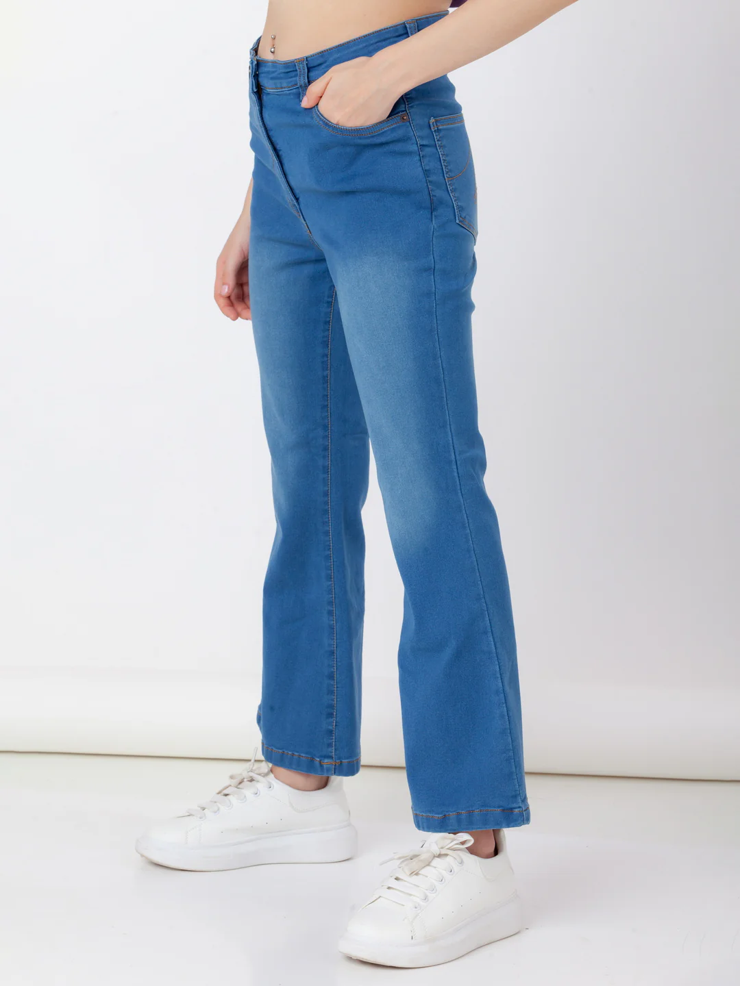 Blue Solid Bell-Bottom Jeans Pant - Image 3