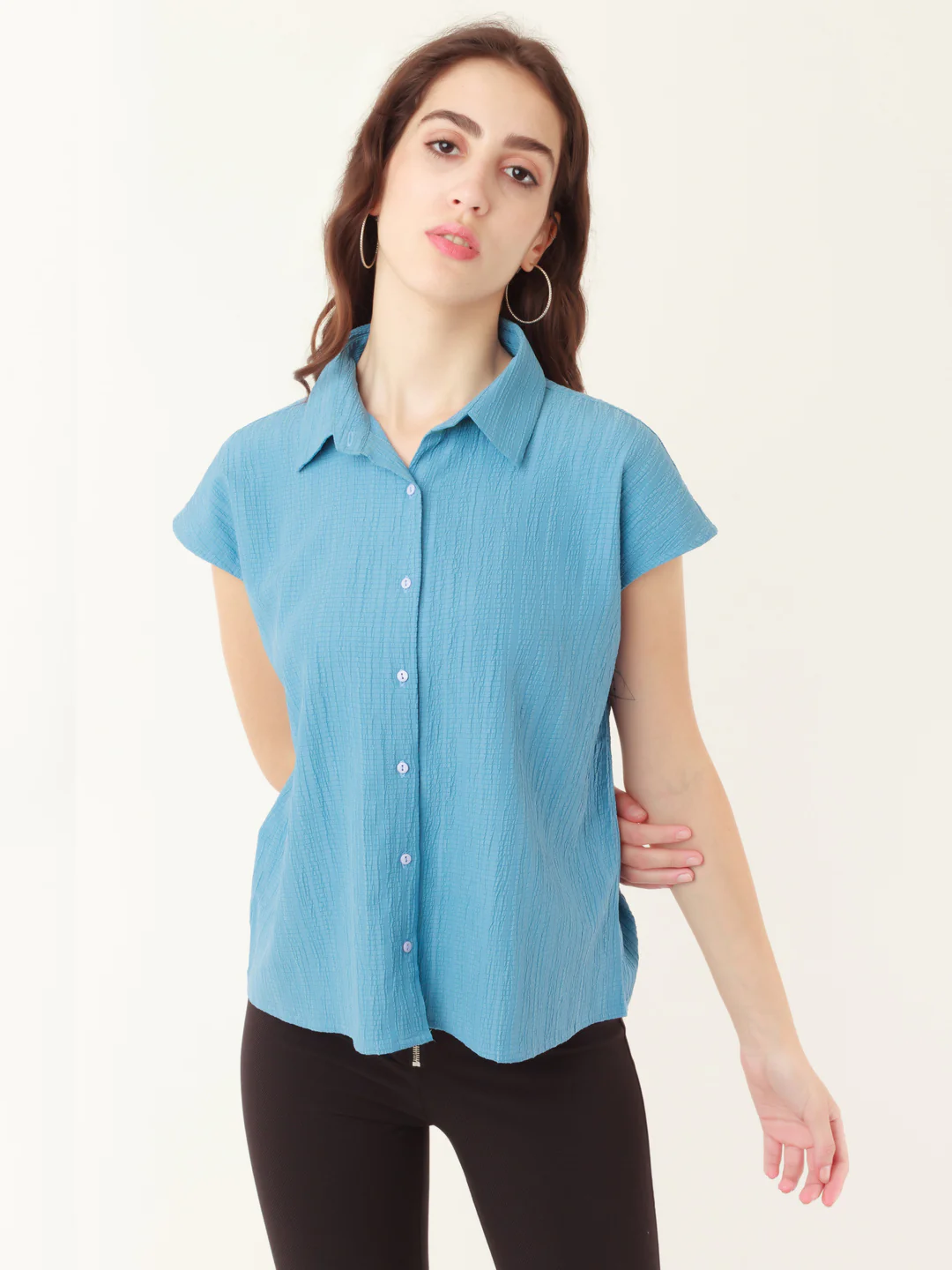 Blue Solid Regular Shirt - Image 2