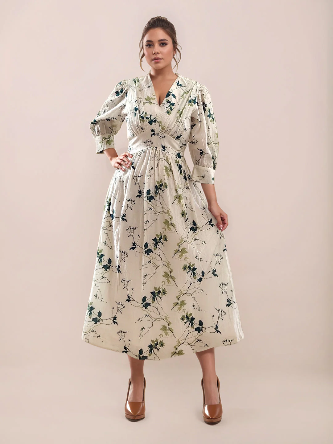 Multi-Colored Tropical Print 3/4th Sleeves Midi Dress