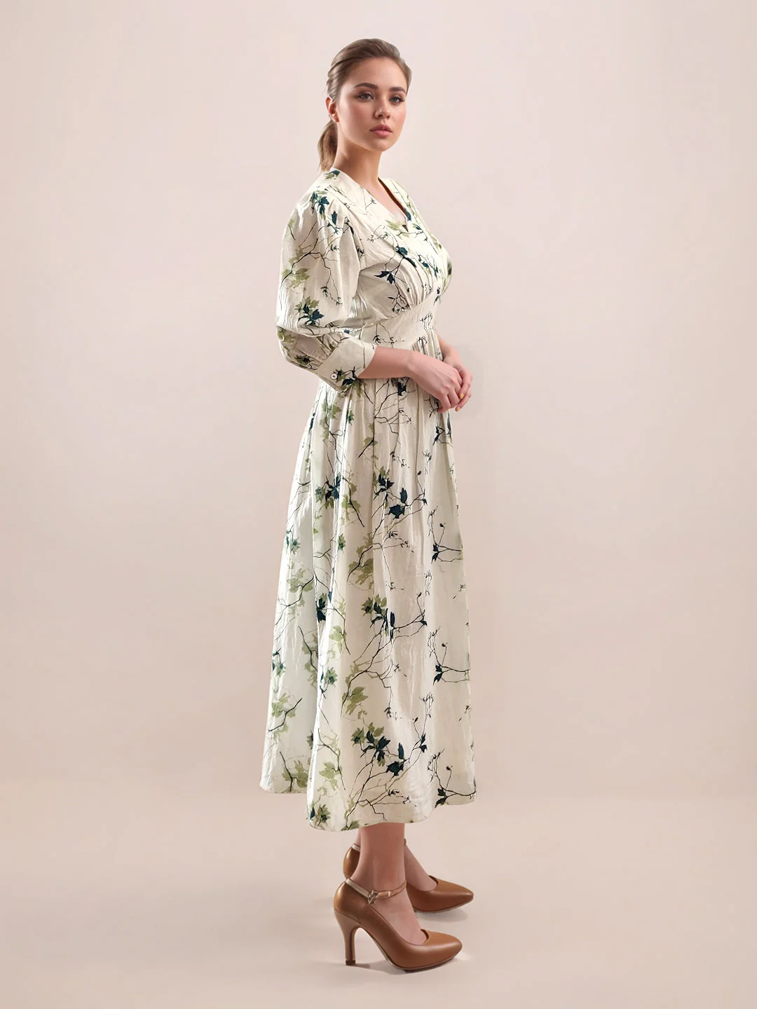 Multi-Colored Tropical Print 3/4th Sleeves Midi Dress - Image 3