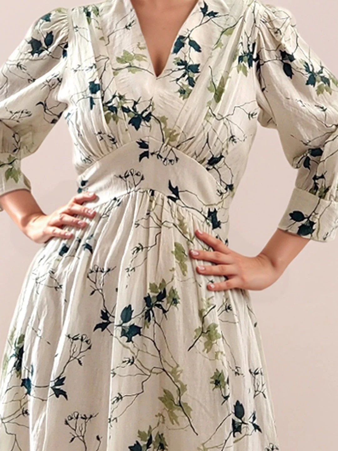 Multi-Colored Tropical Print 3/4th Sleeves Midi Dress - Image 6