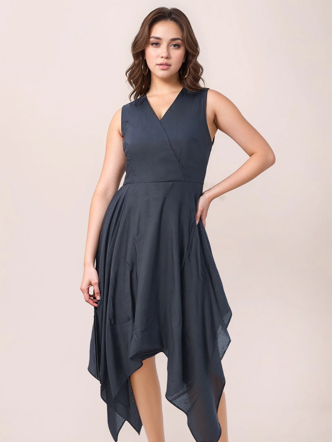 Zink London Women's BLACK Plain Midi Dress - Image 2