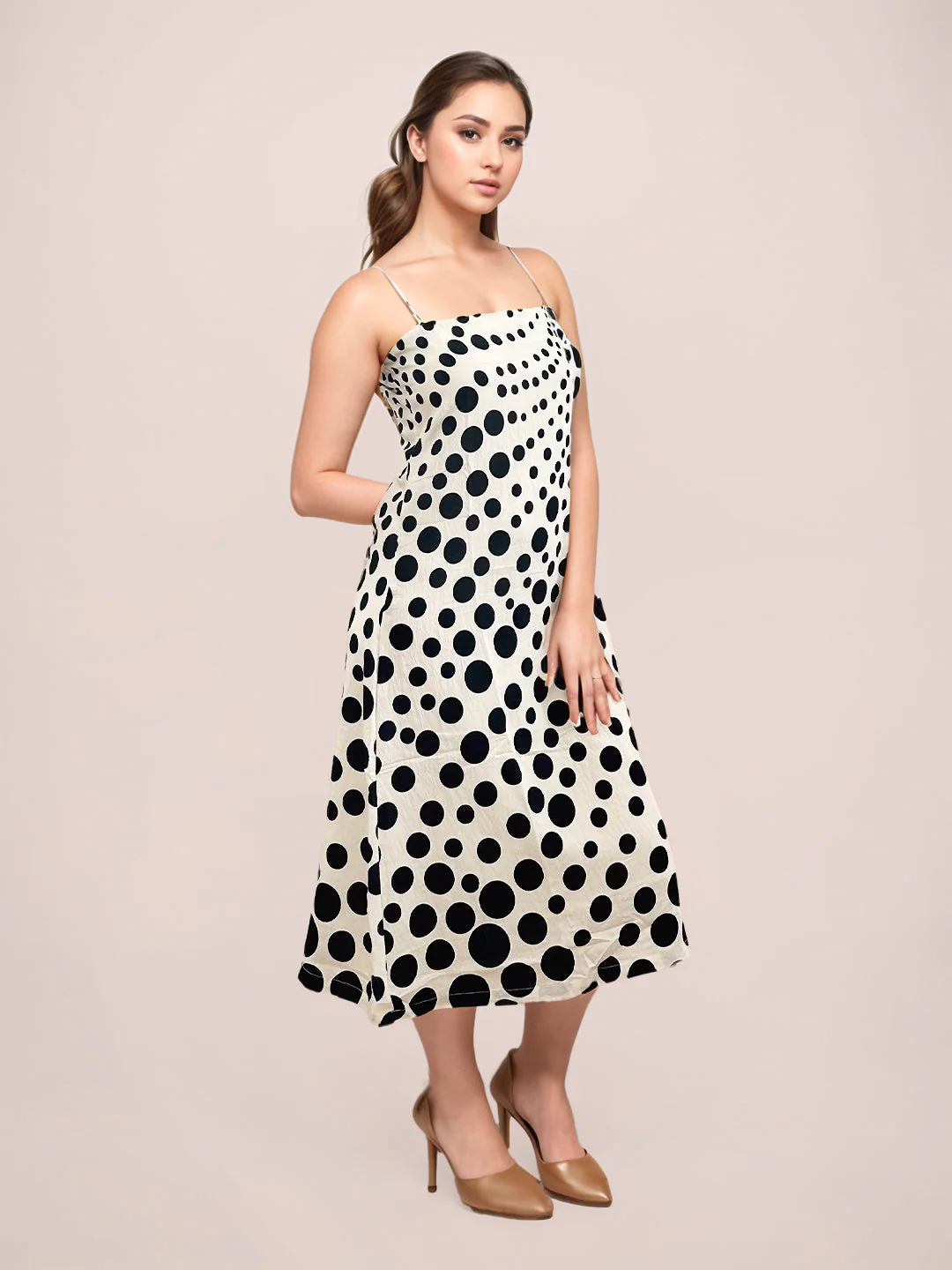 Zink London Women's White Polka Dot Midi Dress - Image 5
