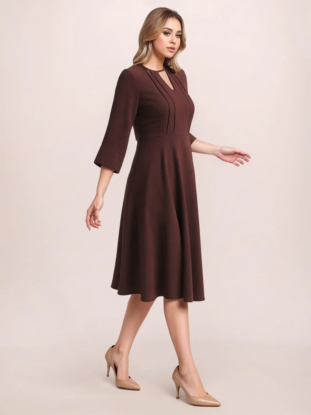 Zink London Women's Brown Plain Midi Dress - Image 3