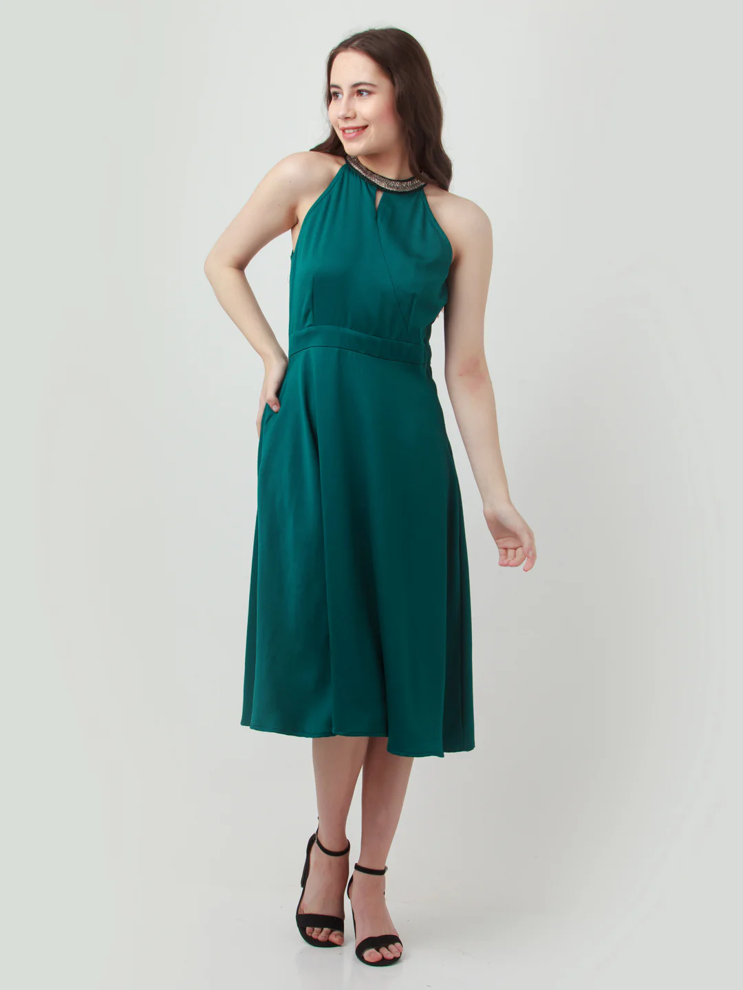 Green Embellished Midi Dress - Image 5