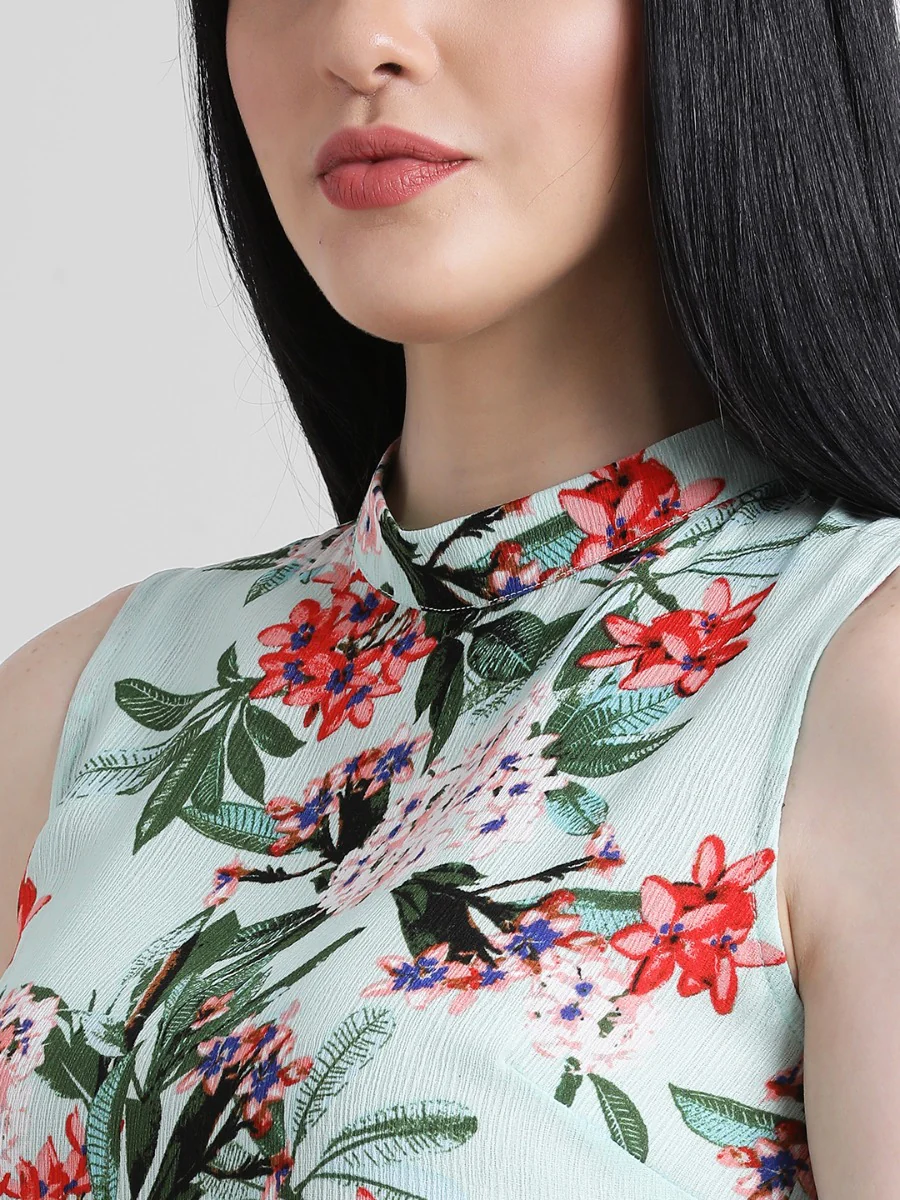 Green Floral Printed Regular Top - Image 2
