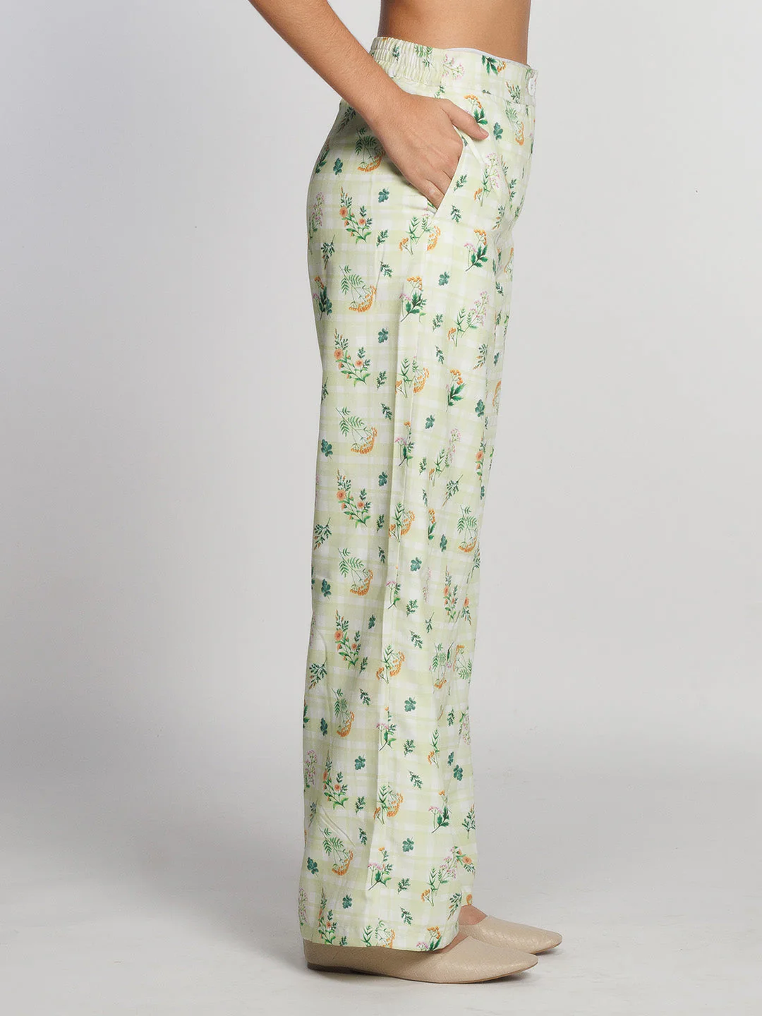 Green Floral Printed Straight Palazzo - Image 3