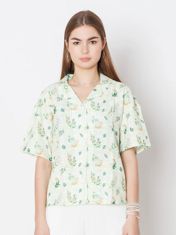 Green Printed Regular Fit Shirt - Image 2