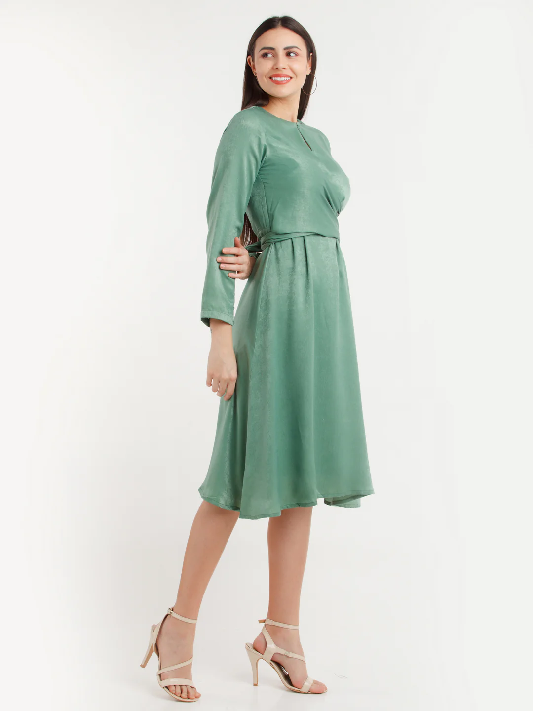 Green Solid Midi Dress - Image 4