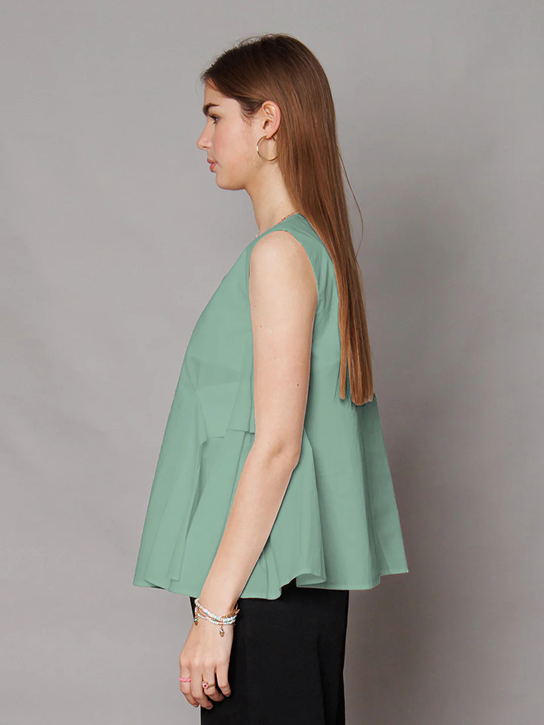 Green Solid Relaxed Fit Top - Image 3