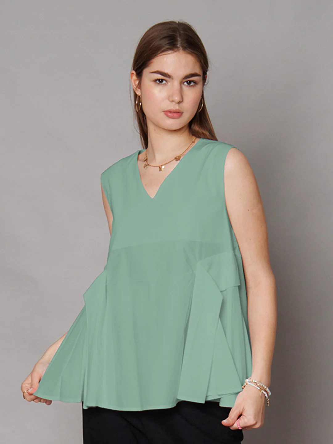 Green Solid Relaxed Fit Top - Image 5