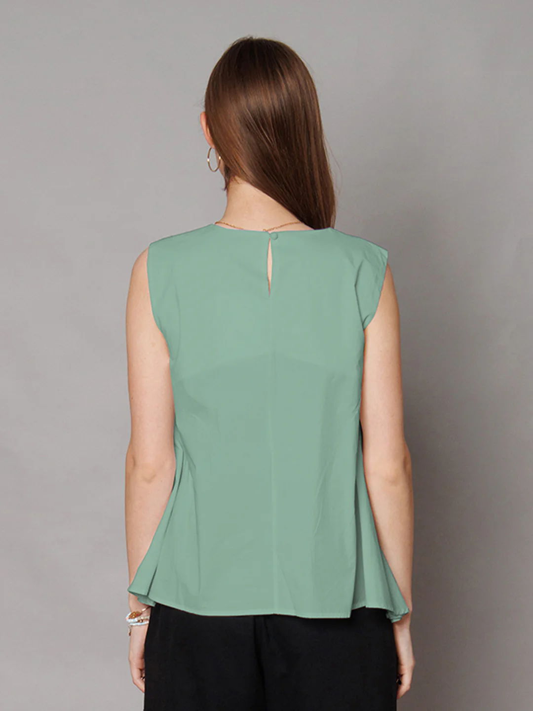 Green Solid Relaxed Fit Top - Image 6