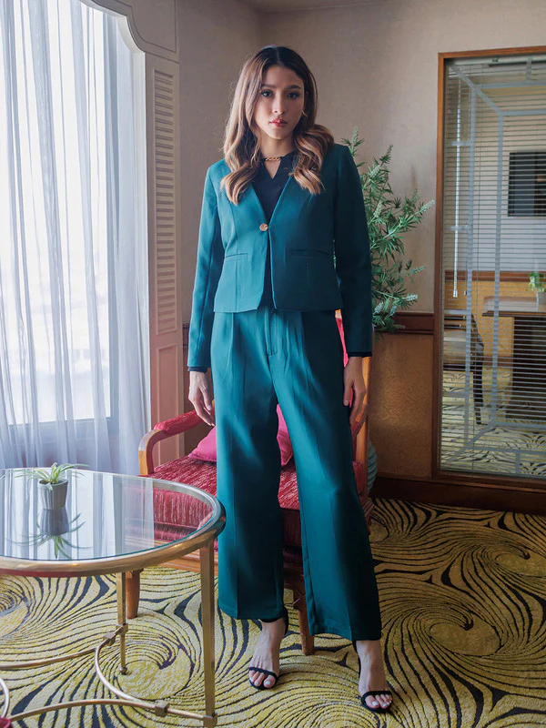 Green Solid Straight Trouser