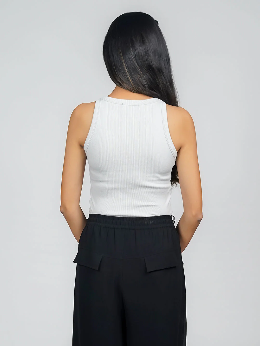 Grey Solid Basic Crop Top - Image 4
