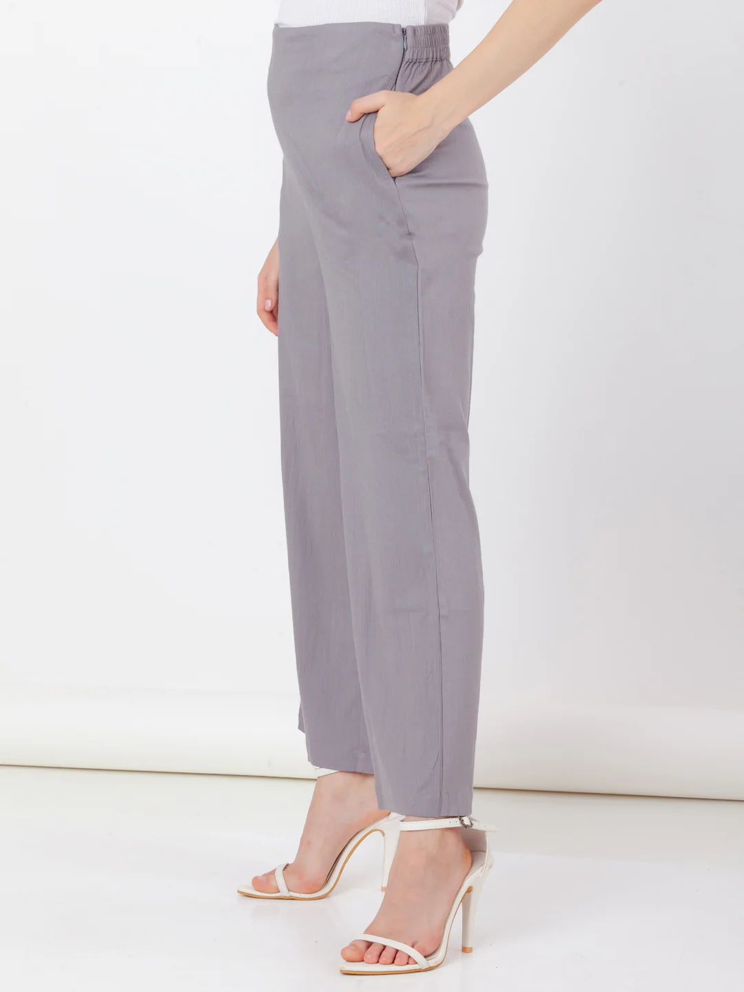 Grey Solid Flared Trouser - Image 3