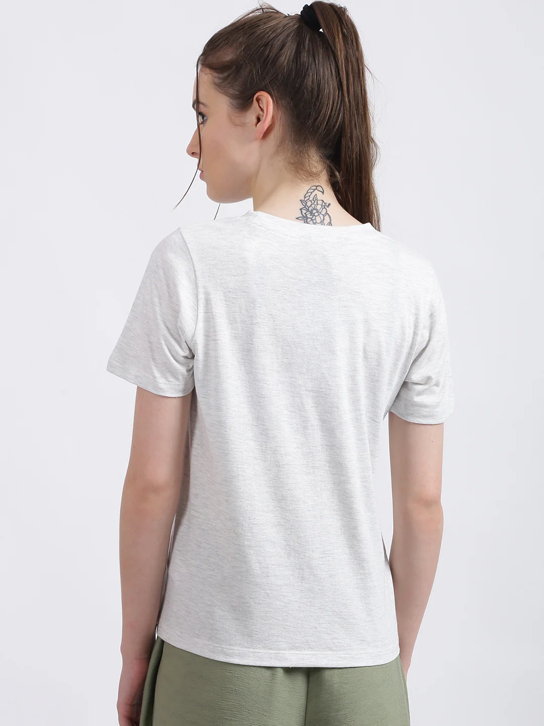 Grey Solid Regular T-Shirt - Image 4