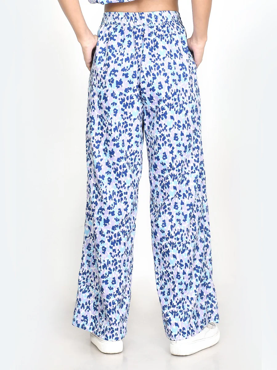 Multi Colored Printed Straight Trouser - Image 4