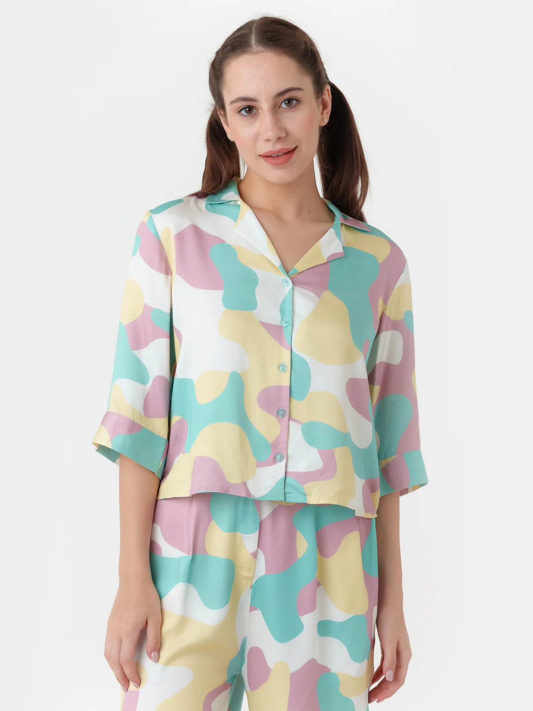 Off White Printed Regular Shirt - Image 2