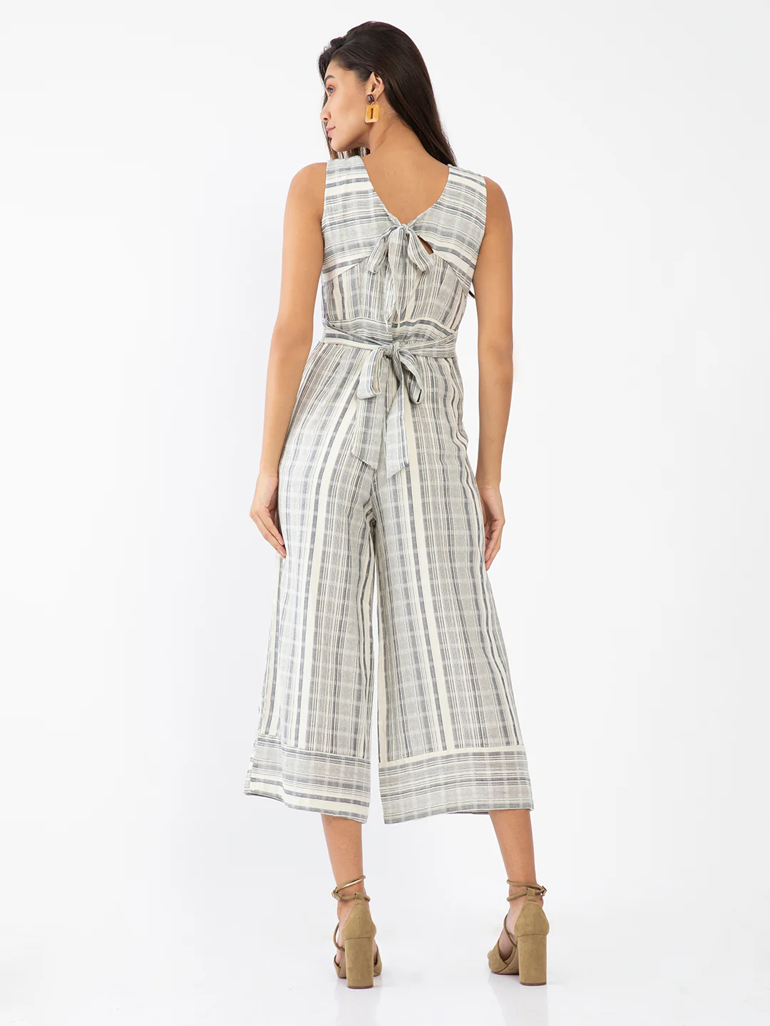 Off White Self Design Regular Jumpsuit - Image 4