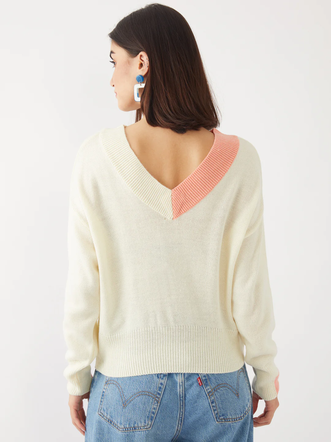 Off White Solid Crop Sweater - Image 4