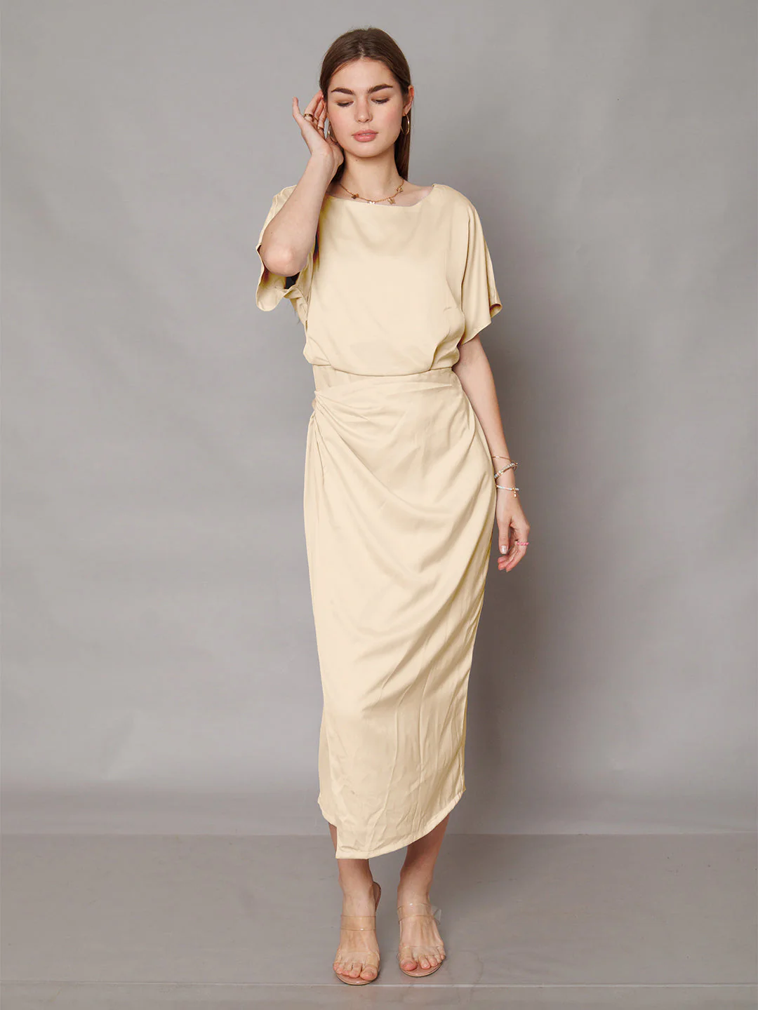 Off White Solid Waist Tie-Up Maxi Dress
