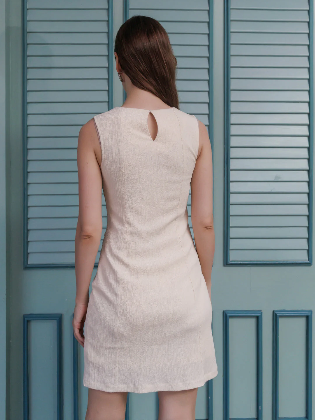 Off White Textured Bodycon Mini Dress - Image 4