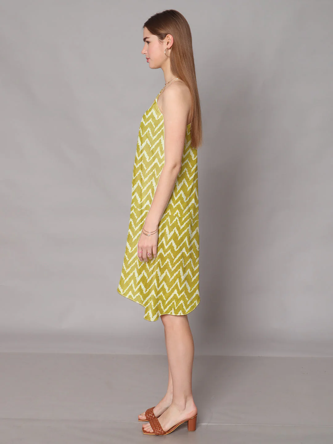 Olive Green Geometric Printed One Shoulder Knee Length Dress - Image 3