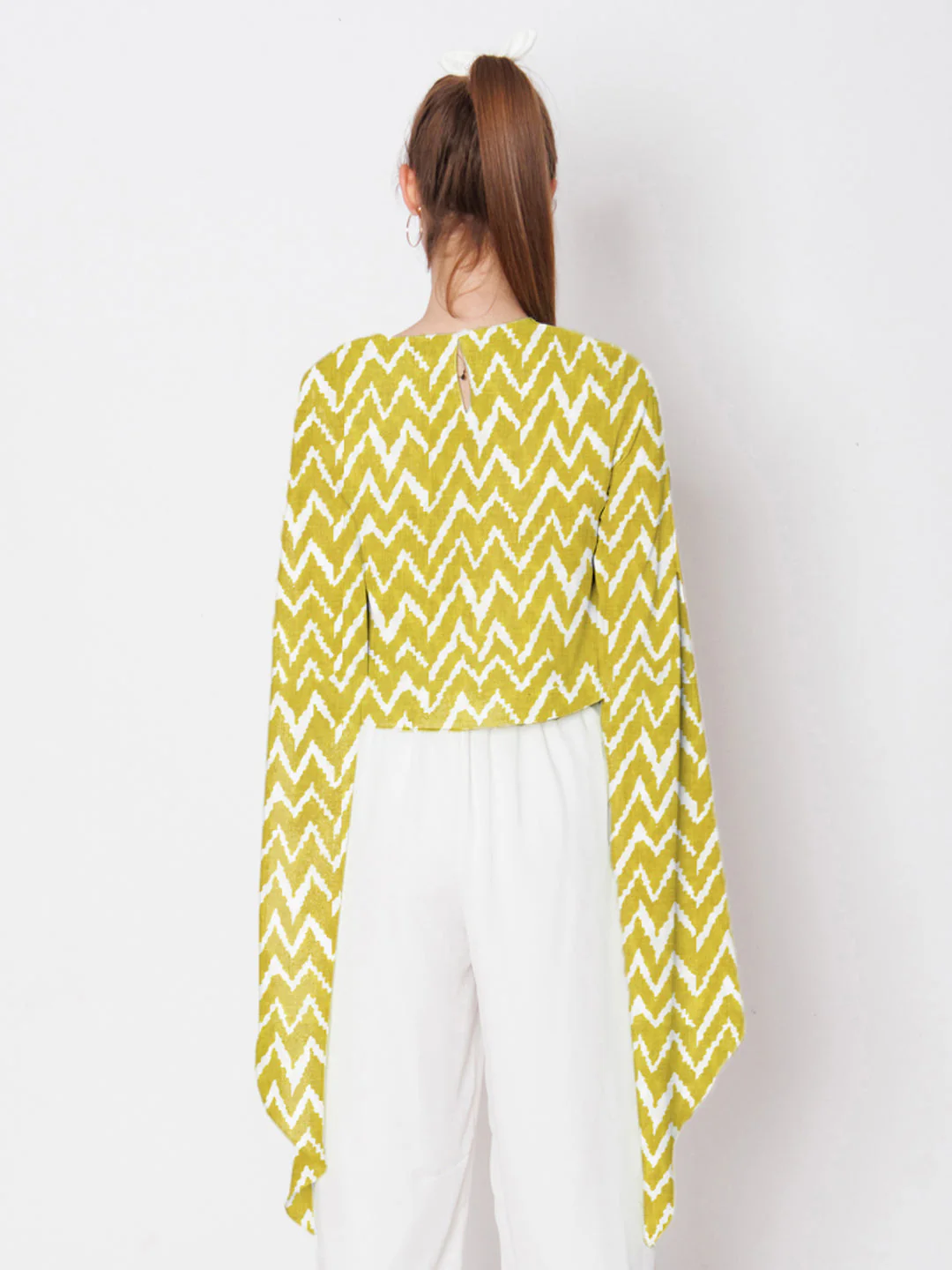 Olive Green Geometric Printed Stylised Sleeve Top - Image 4