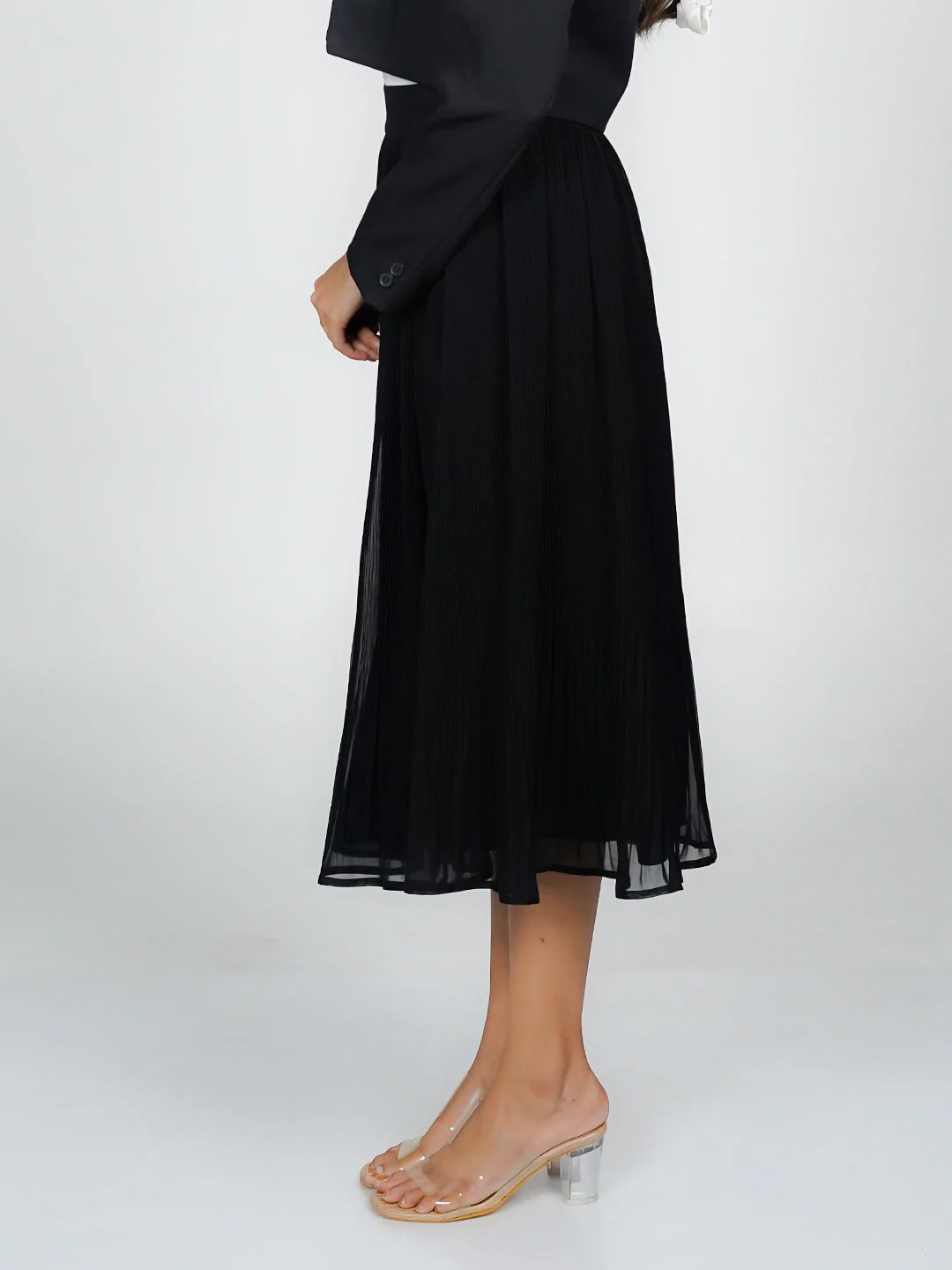 Black Solid Flared Midi Skirt - Image 4