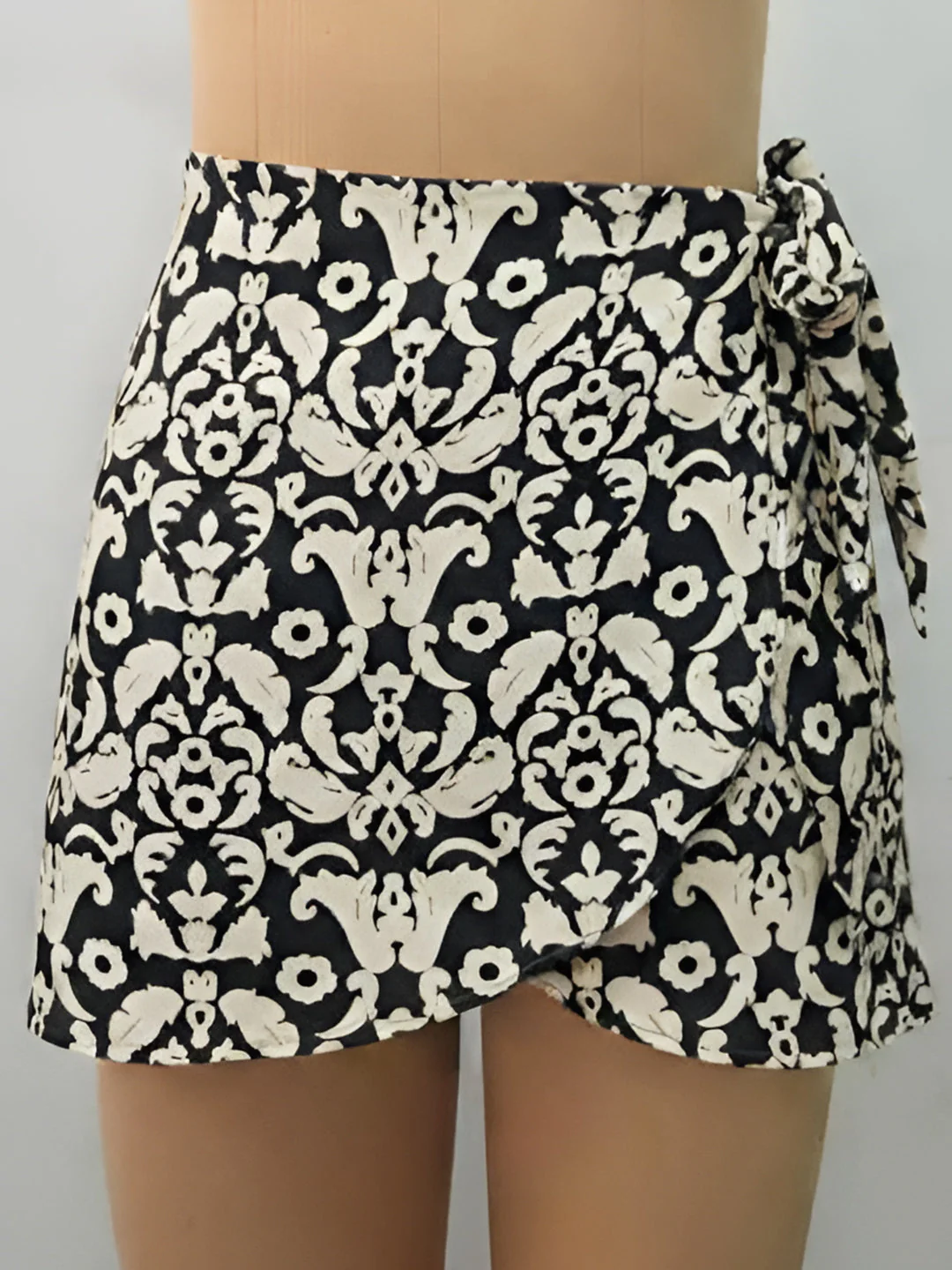 Black Printed Skirts - Image 5