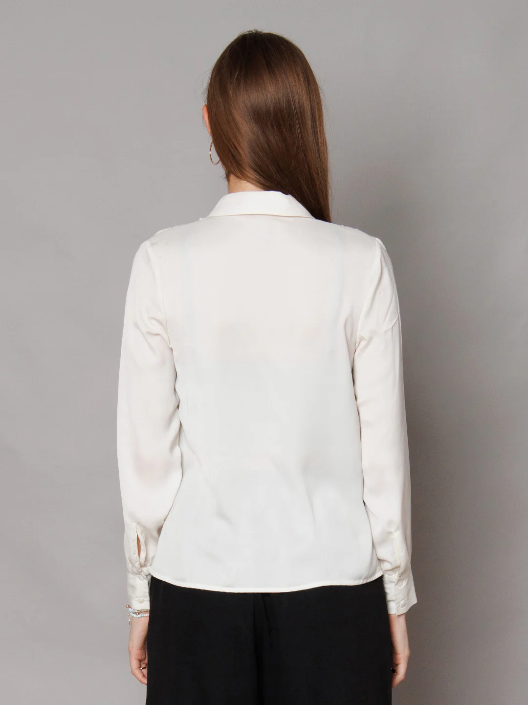 Solid White Gathered Shirt - Image 4