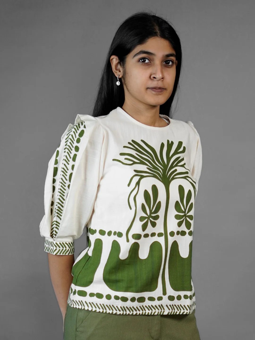 White Top - Image 3