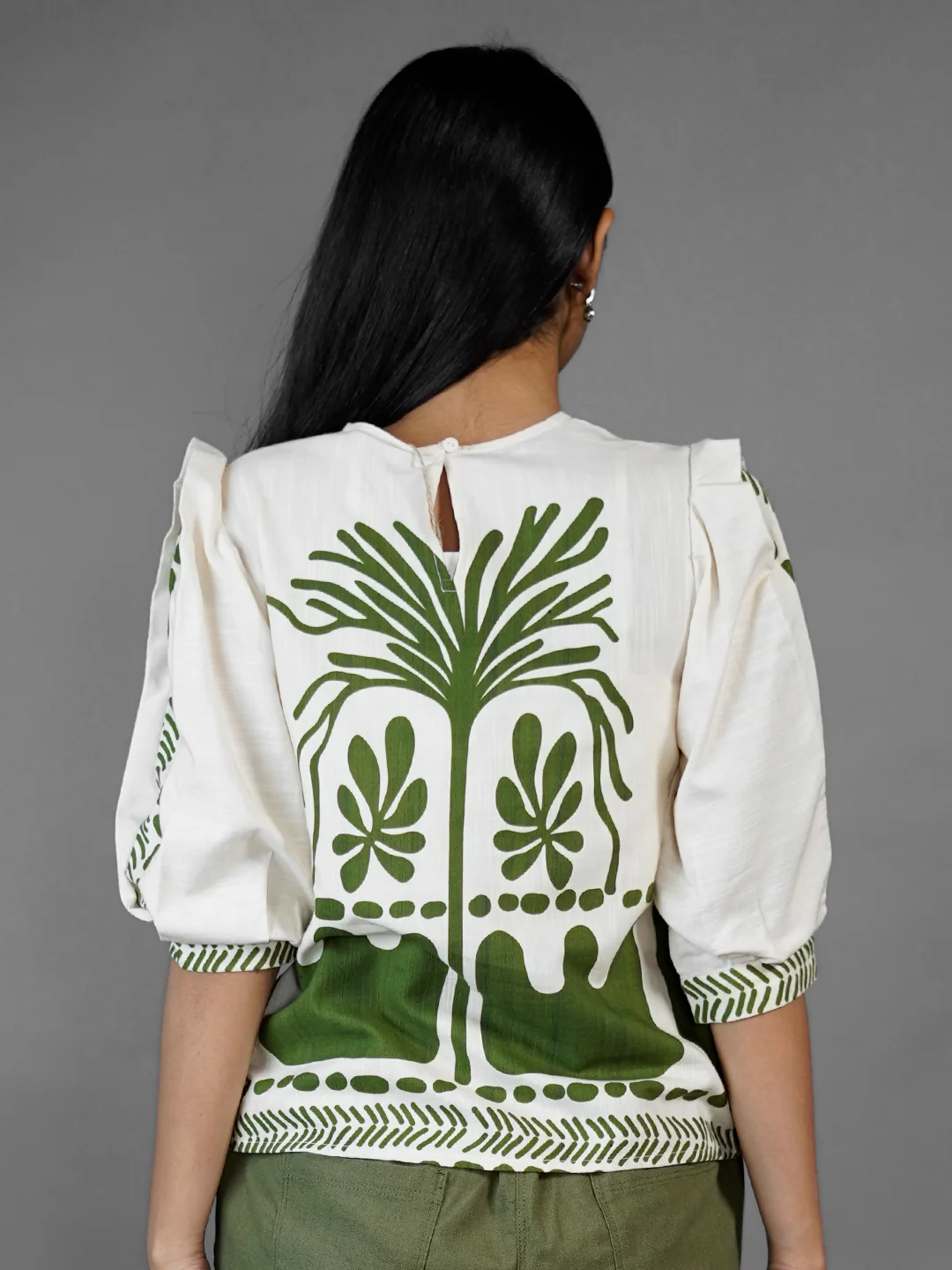White Top - Image 4