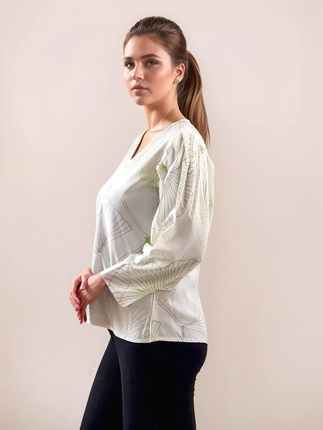 Multi-Colored Tropical Print Long Sleeves Top - Image 3