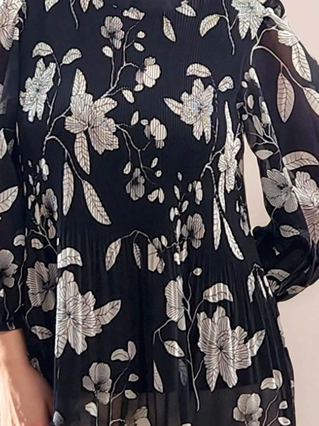 Black Floral 3/4th Sleeves Top - Image 6