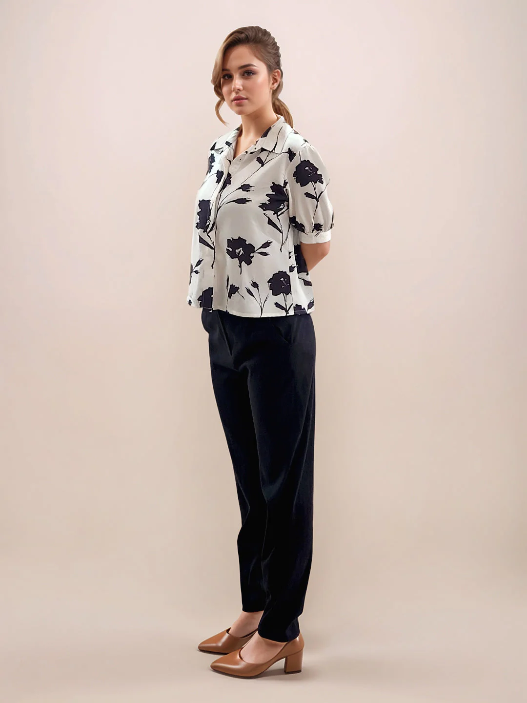White Floral Prints Short Sleeves Top - Image 5