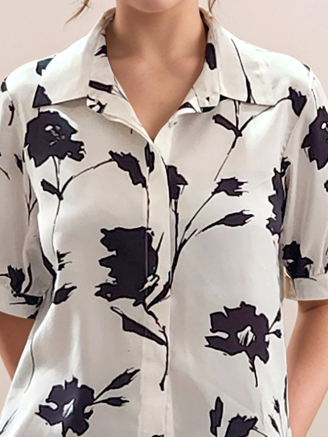 White Floral Prints Short Sleeves Top - Image 6