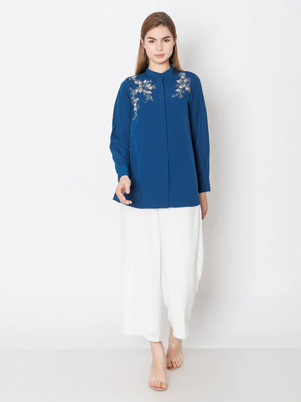 Teal Embroidered Regular Fit Top - Image 5