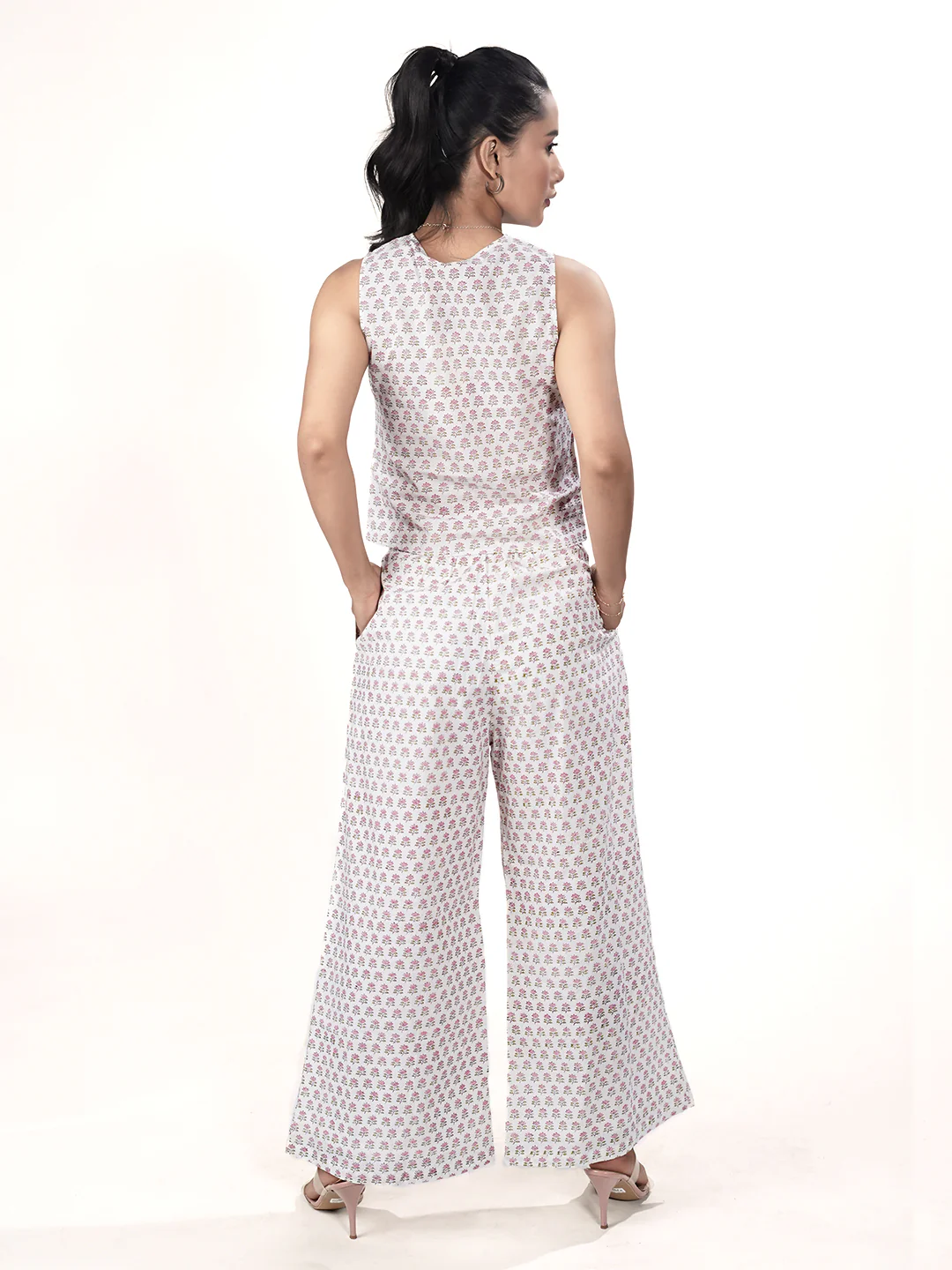 White Floral Co-Ord Set - Image 4